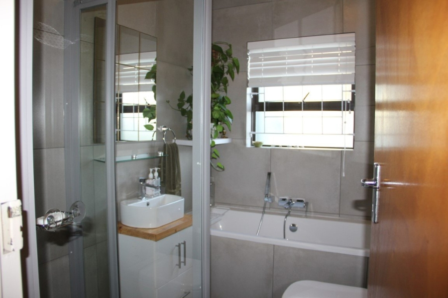 3 Bedroom Property for Sale in Bizweni Western Cape